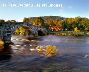 Photographs - Tu Hwnt i'r Bont Llanrwst